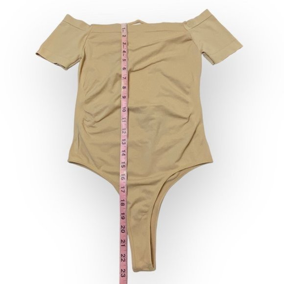La Winner Beige Off The Shoulder Bodysuit- size small/medium - Picture 2 of 7